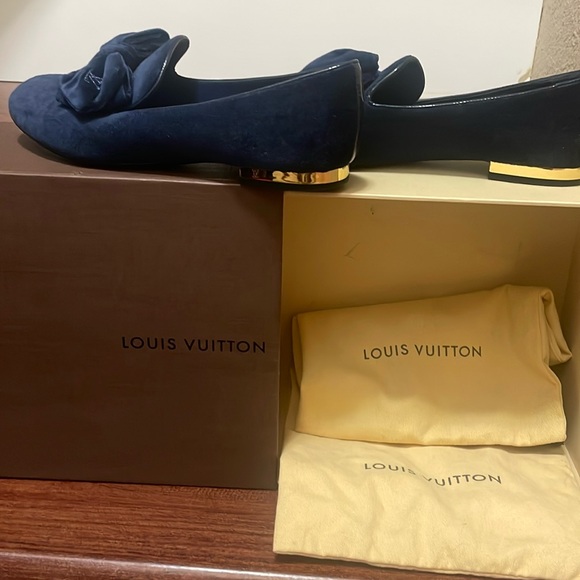 Louis Vuitton shoes - Picture 1 of 11